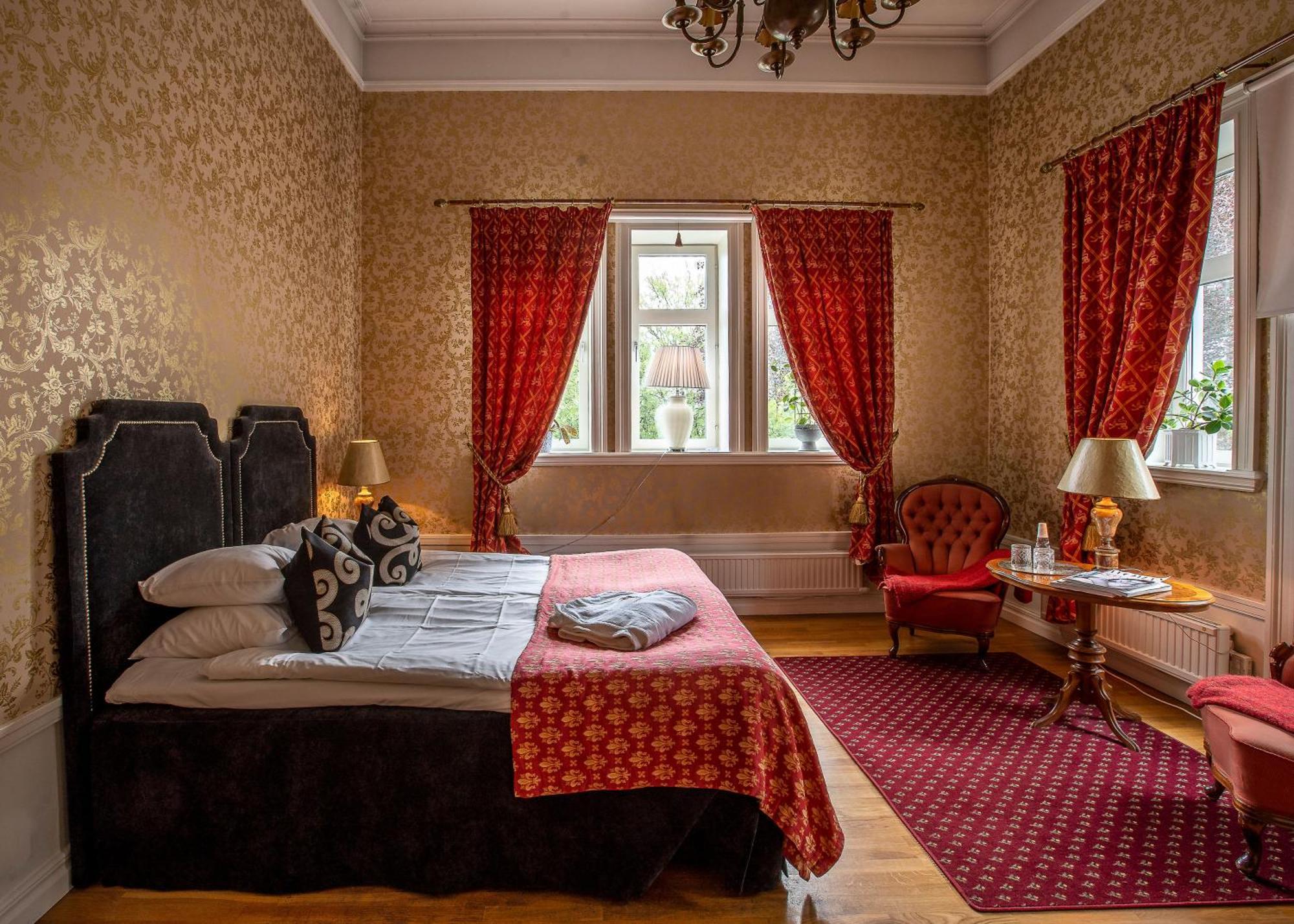Готель Thorskogs Slott Lodose Екстер'єр фото