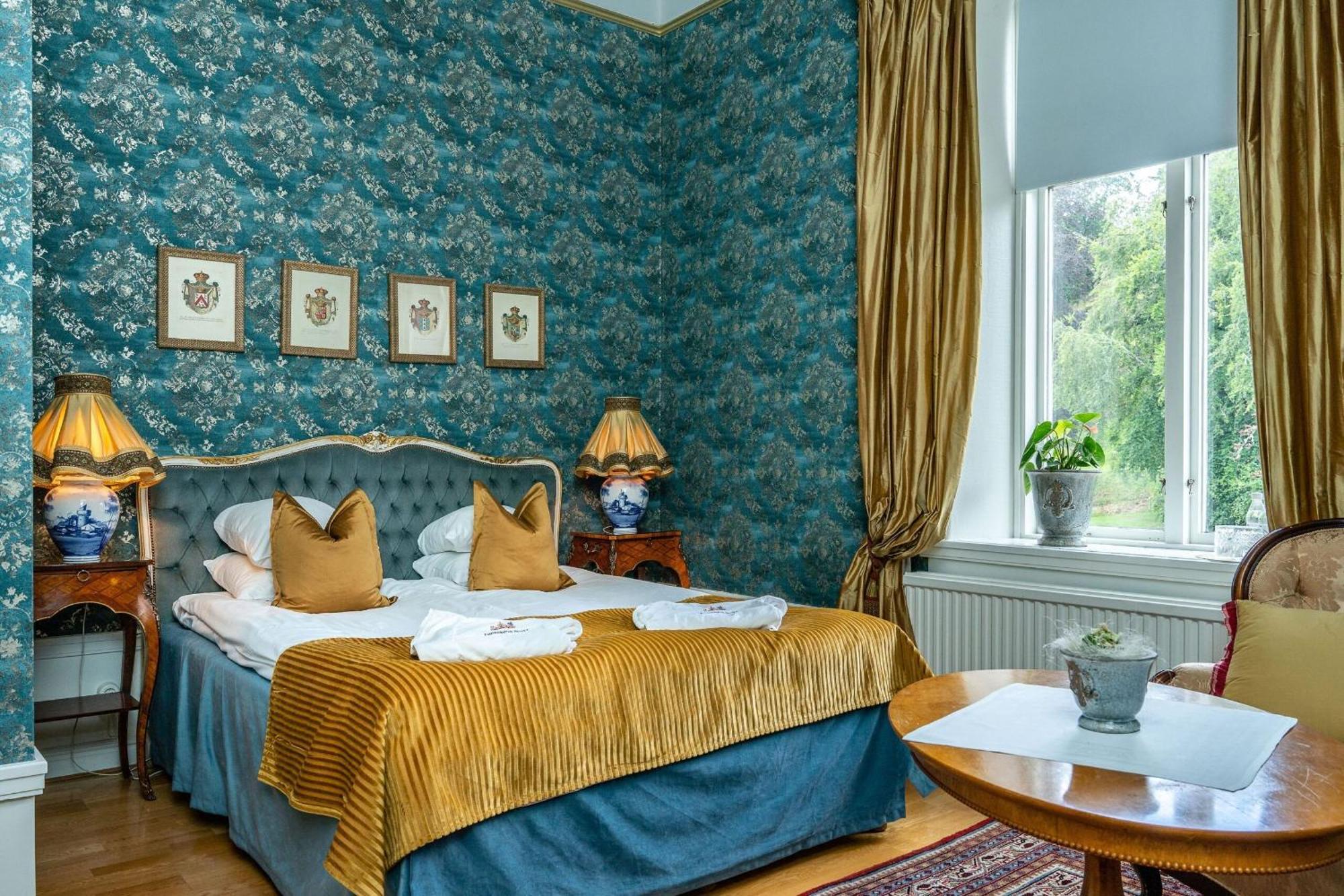 Готель Thorskogs Slott Lodose Екстер'єр фото