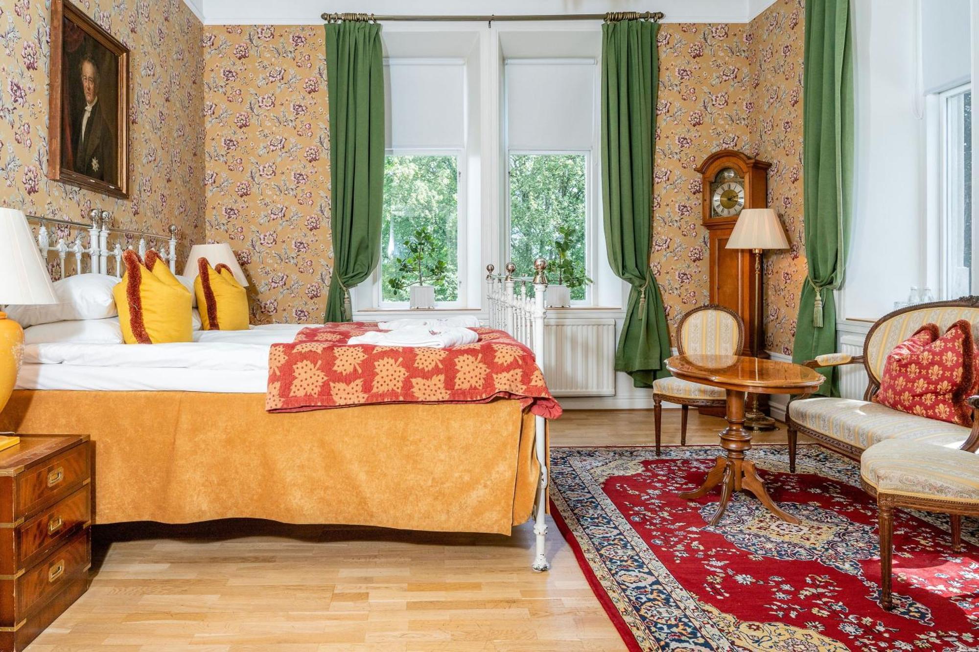 Готель Thorskogs Slott Lodose Екстер'єр фото