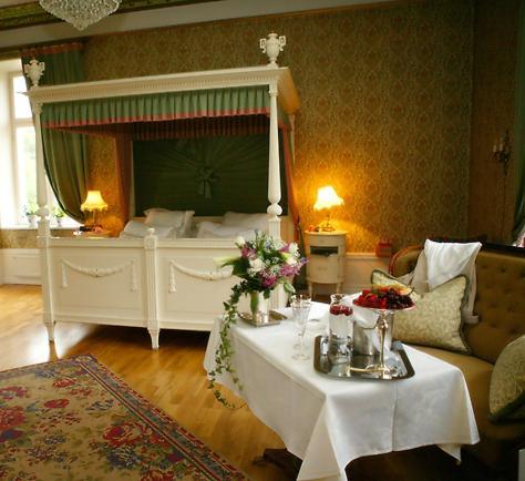Готель Thorskogs Slott Lodose Екстер'єр фото