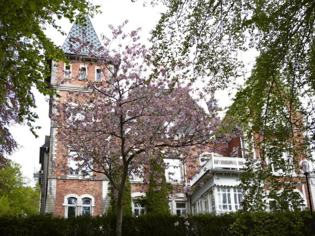 Готель Thorskogs Slott Lodose Екстер'єр фото