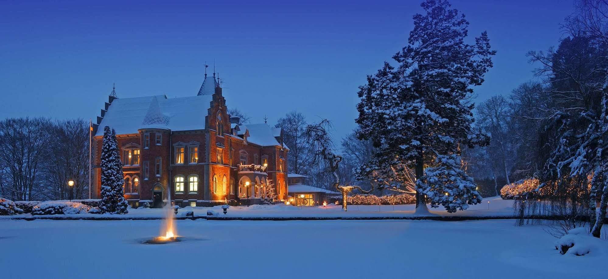 Готель Thorskogs Slott Lodose Екстер'єр фото